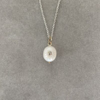 Pendentif Perle Charms Gravure Soleil et Diamant – Image 2